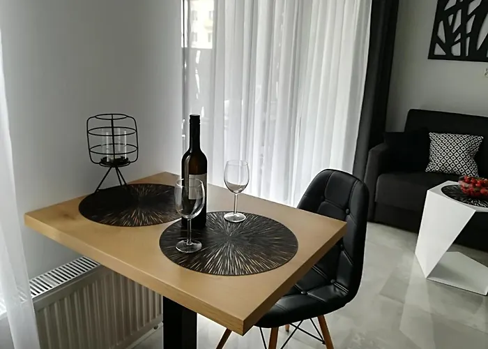 Centrum Dorzecze Legnickiej Apartment